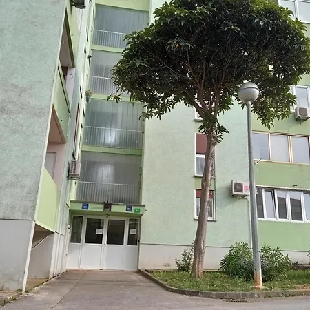 Mattesi Apartment